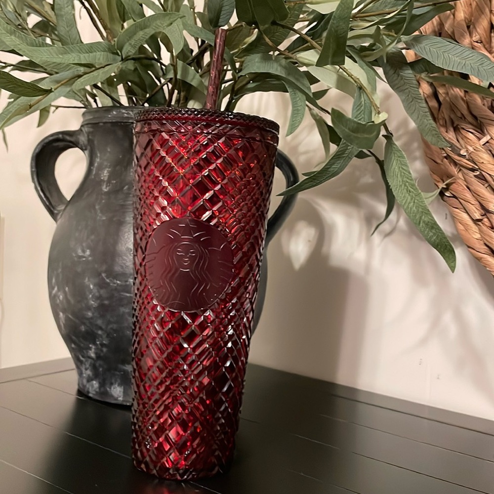 Starbucks Ruby red tumbler. In like new condition. 24 fl oz